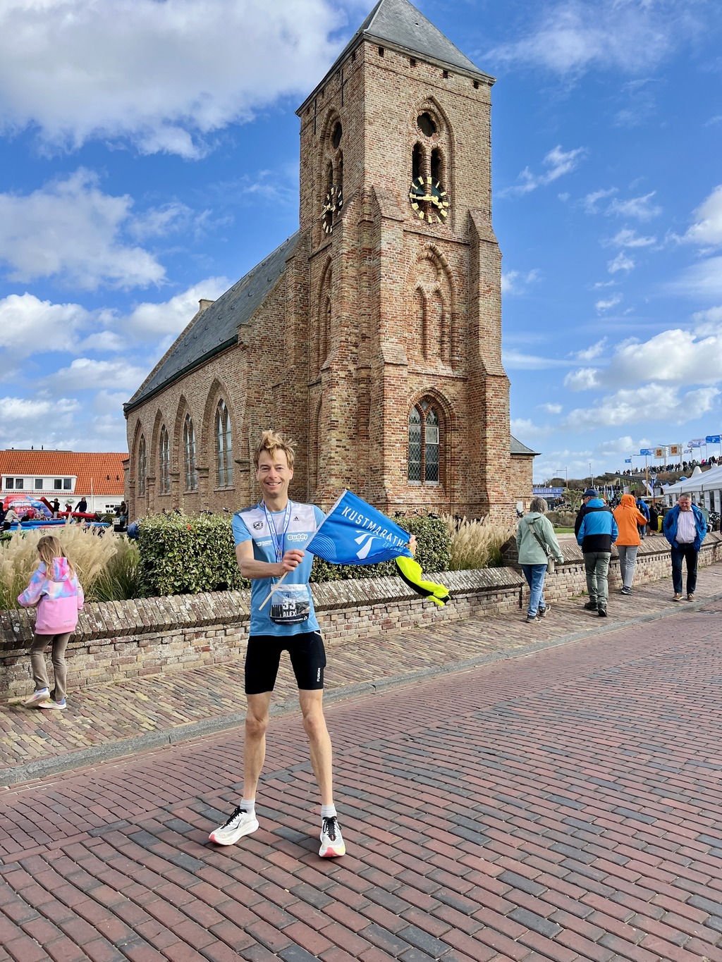 Finish in Zoutelande en niet onbelangrijk: een mooie vlag voor Casper gescoord.