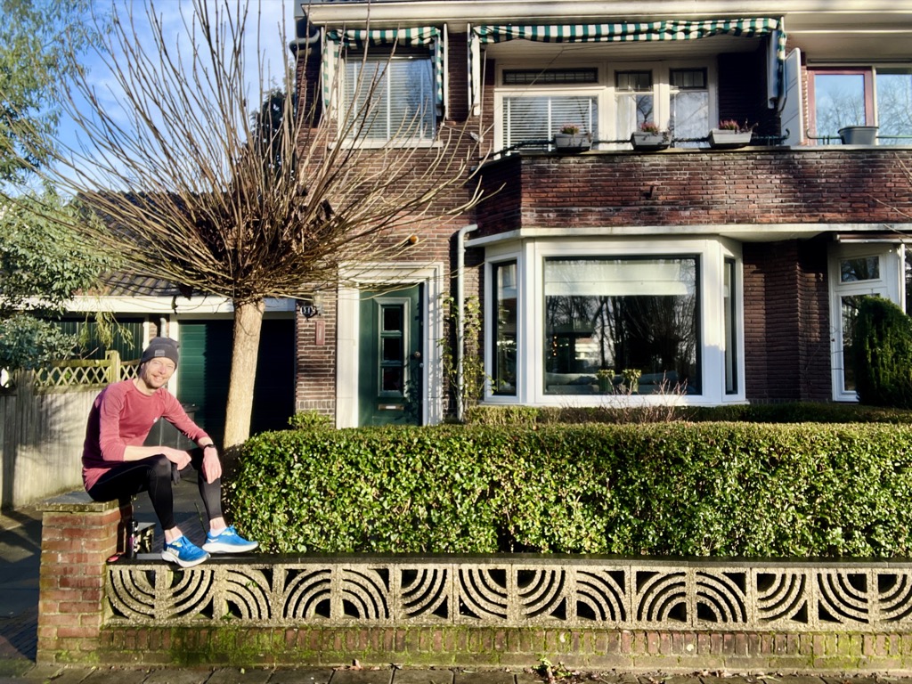 A convenient place to store some food and drinks