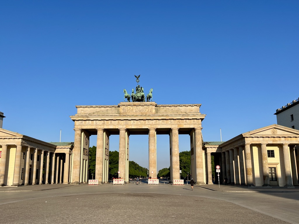 Een verlaten Brandenburger Tor